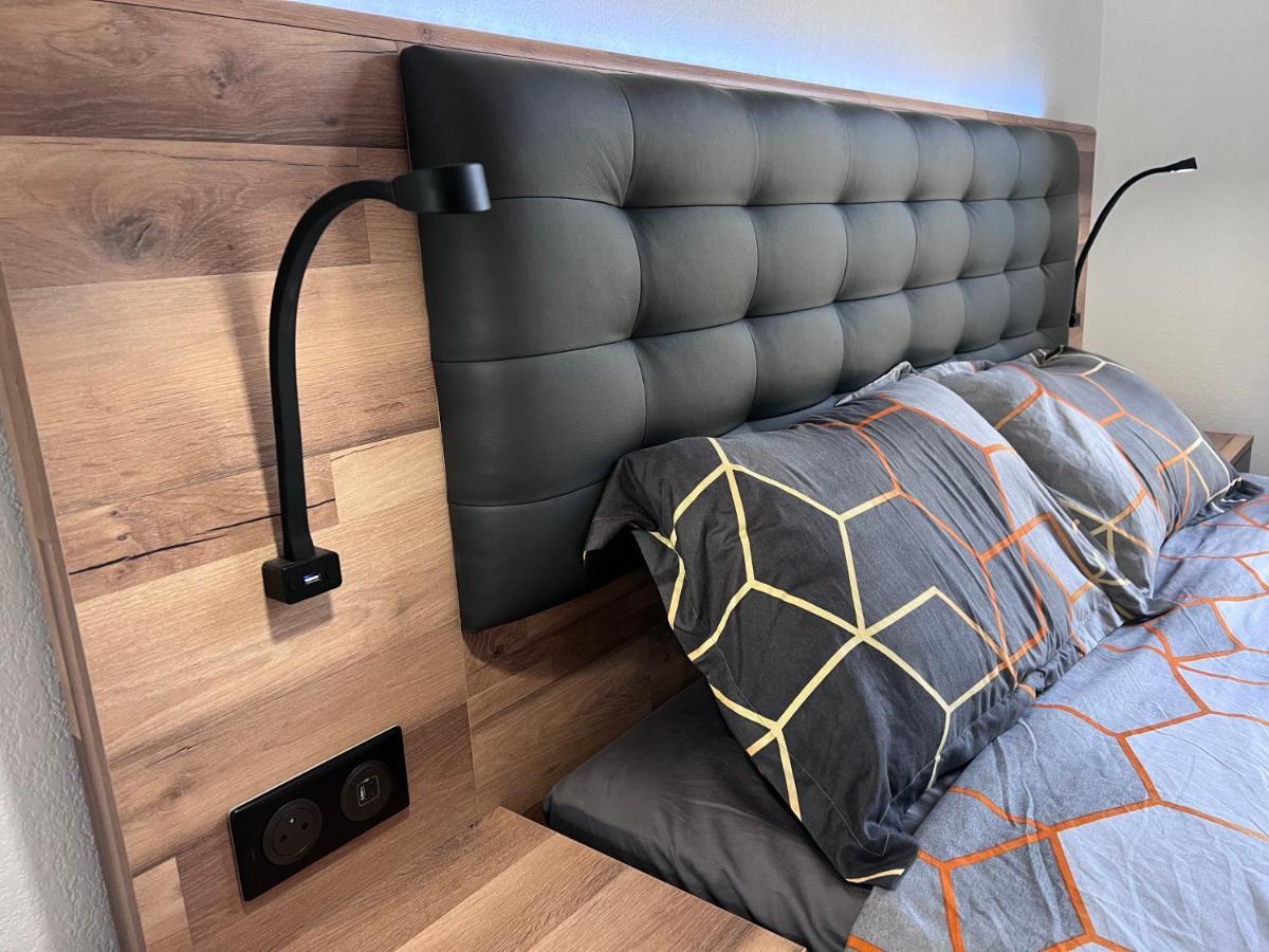 Appartement T2 Avec Jardin Prive, Piscine Et Barbecue Lorgues Extérieur photo