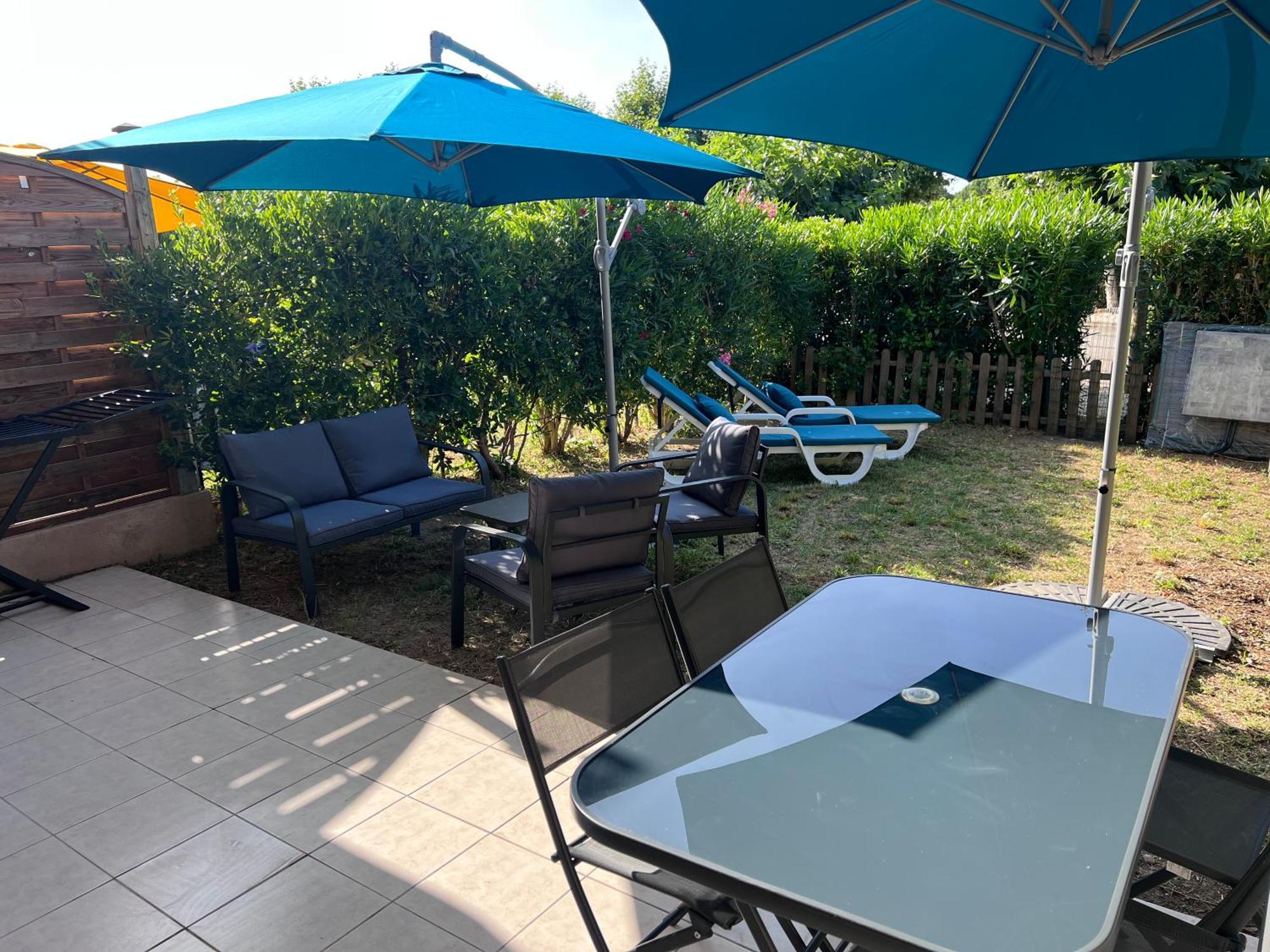 Appartement T2 Avec Jardin Prive, Piscine Et Barbecue Lorgues Extérieur photo
